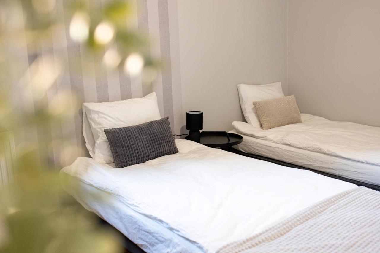 Kalinowe Wzgórza Apartamento Charzykowy Exterior foto